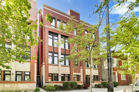 $599,000 | 4110 North Western Avenue, Unit 2S, Chicago, IL 60618