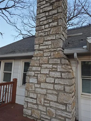 $230,000 | 3831 Northeast Antioch Road, Kansas City, MO 64117