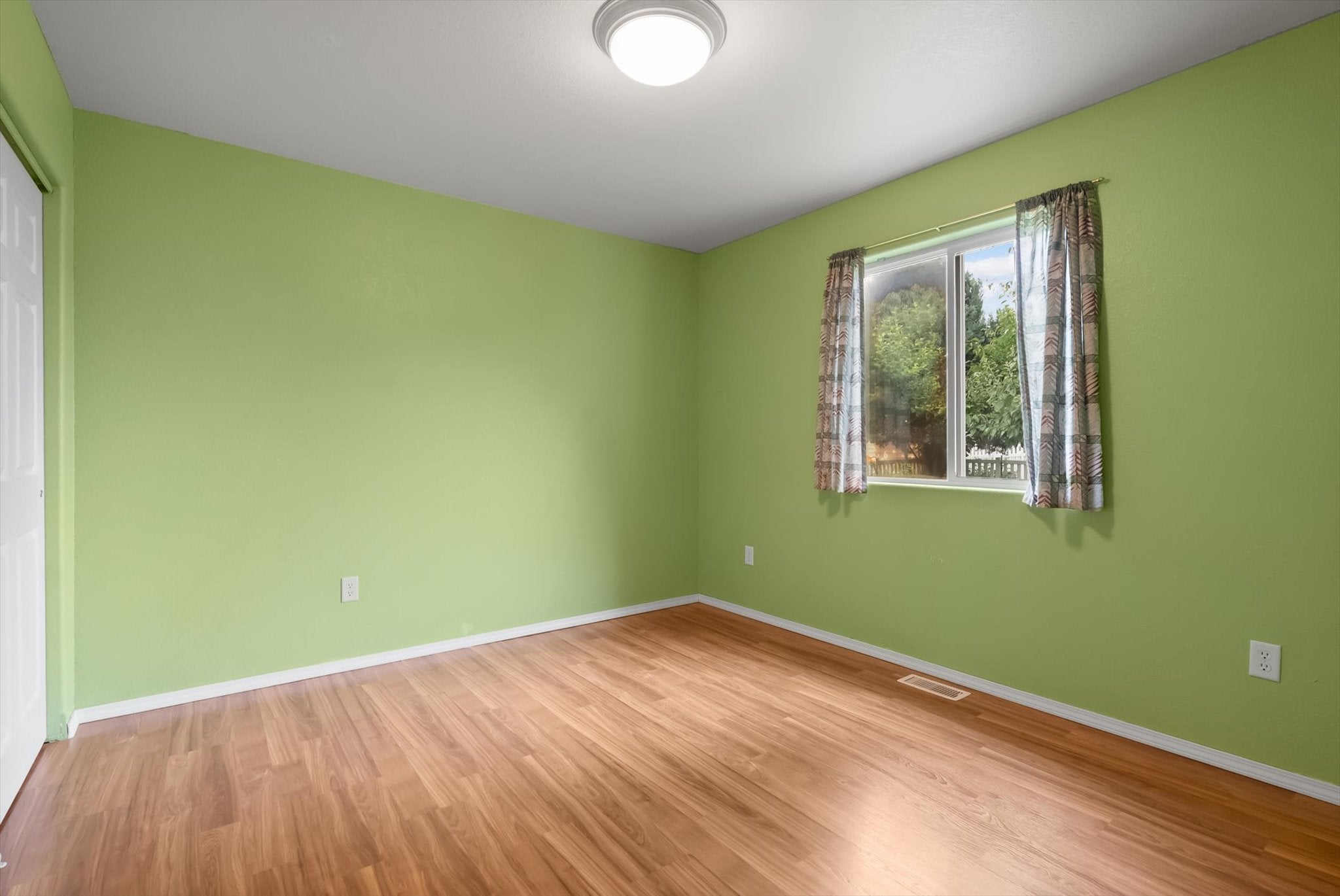 32 Windward Loop Kalispell, MT 59901 - Photo 16 of 29 Gallery Image 16