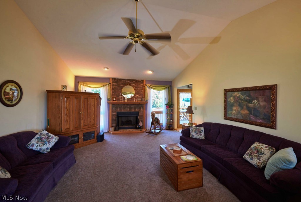 3375 Killian Road Uniontown, OH 44685 - Photo 4 of 24