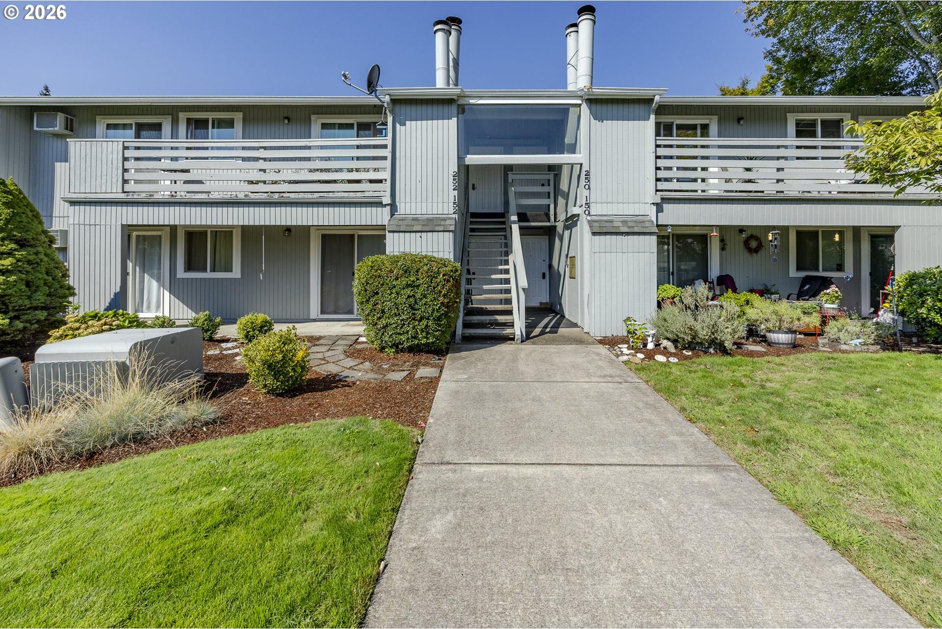 650 Harlow Road, Unit 152 Springfield, OR 97477 - Photo 2 of 44 Gallery Image 2