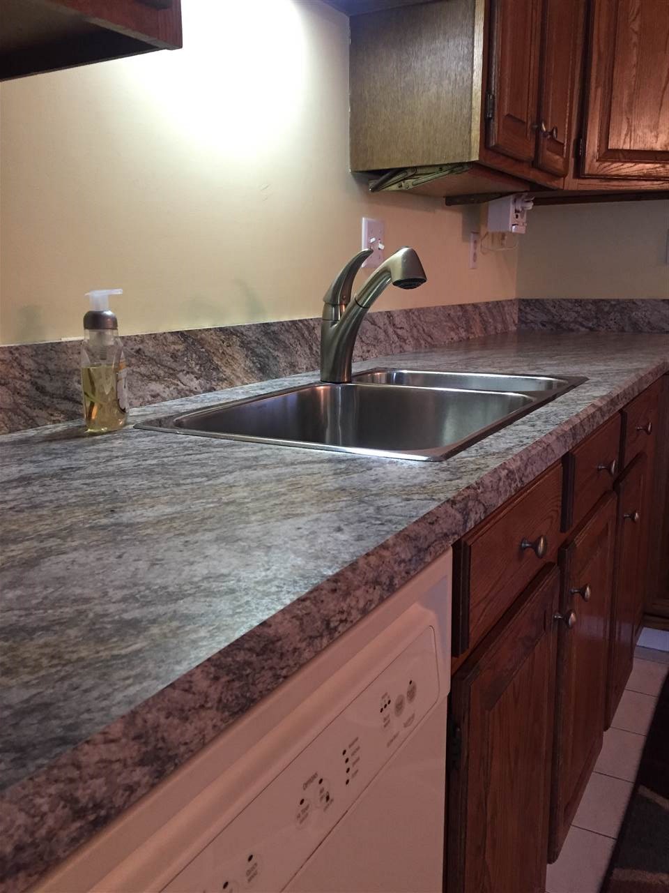 645 Old Wellington Road, Unit 1 Manchester, NH 03104 - Photo 14 of 33