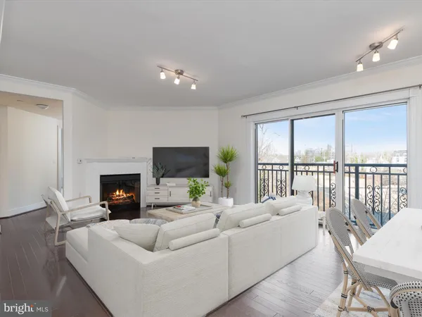 $564,000 | 5 Park Place, Unit 314, Annapolis, MD 21401