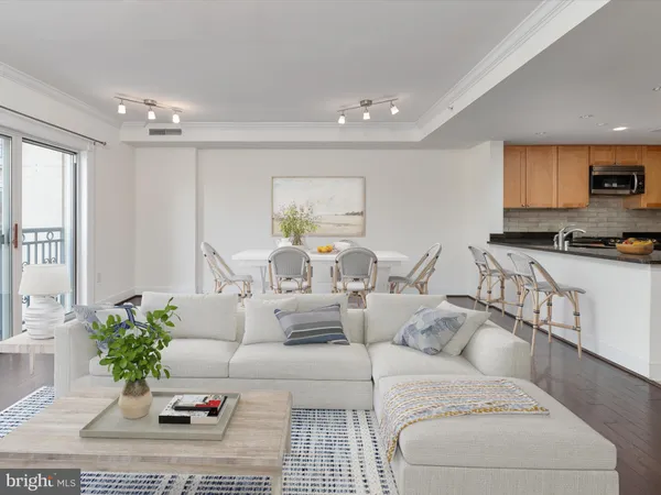 $564,000 | 5 Park Place, Unit 314, Annapolis, MD 21401
