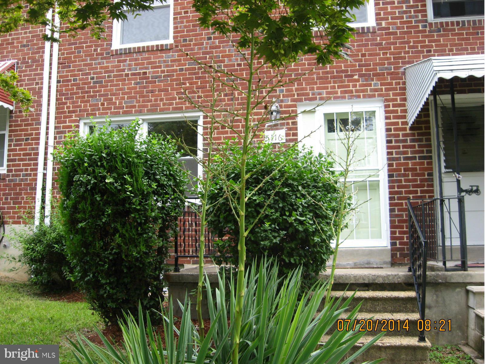 5116 Fredcrest Road Baltimore, MD 21229 - Photo 1 of 12 Exterior (Front)