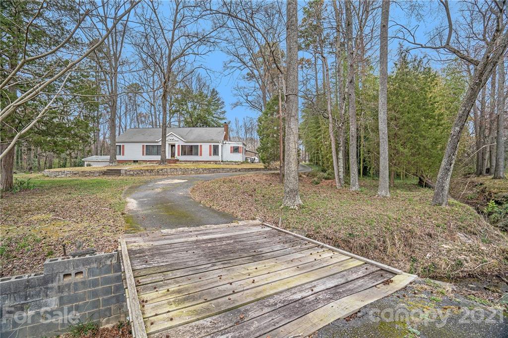 501 Eddleman Road Kannapolis, NC 28083 - Photo 2 of 32 Gallery Image 2