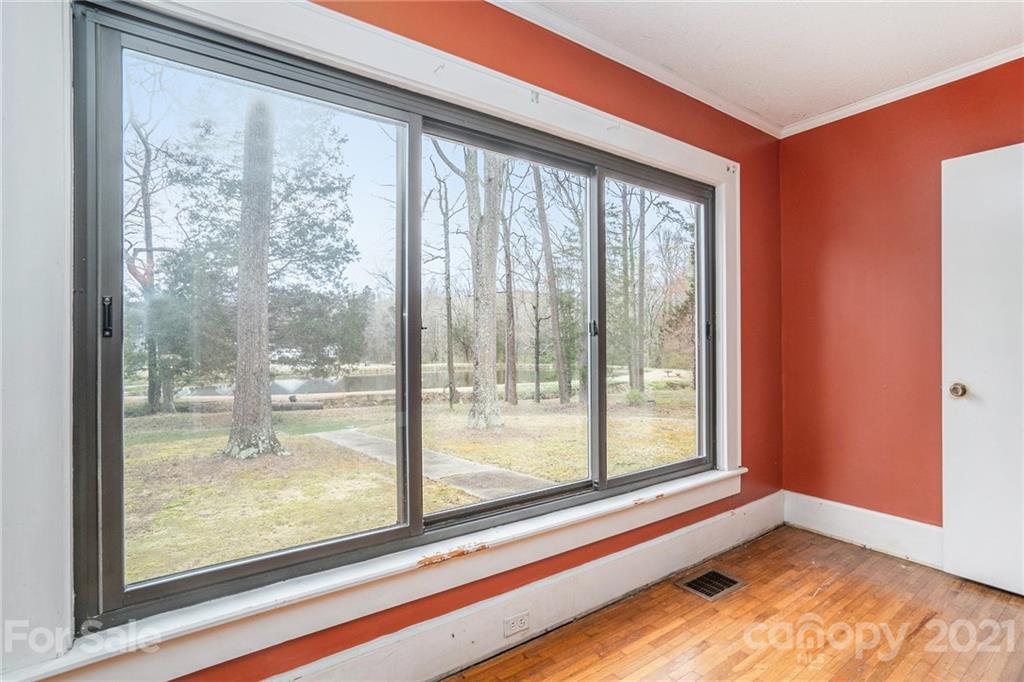 501 Eddleman Road Kannapolis, NC 28083 - Photo 7 of 32 Gallery Image 7