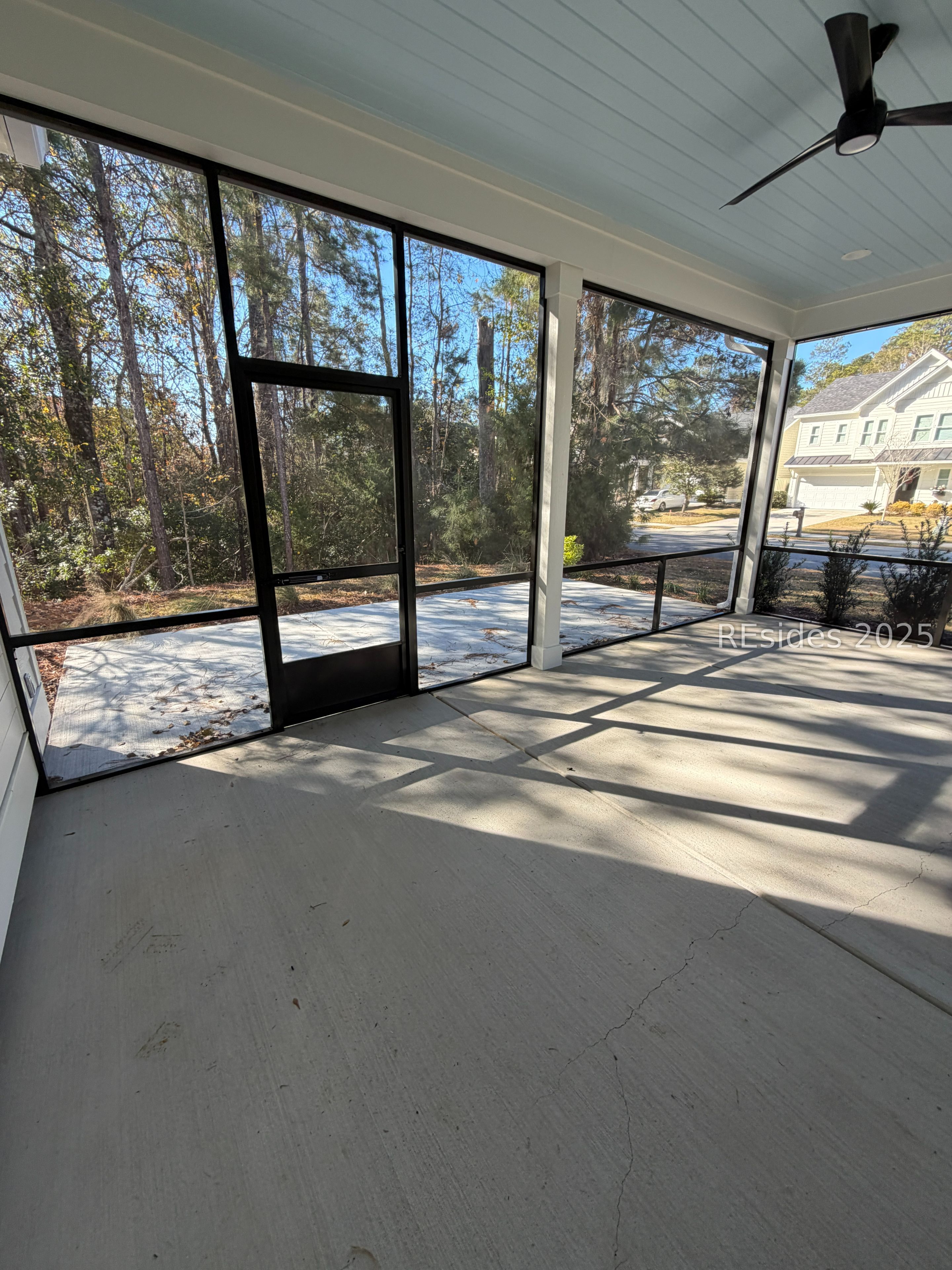 202 Fording Trace Bluffton, SC 29910 - Photo 20 of 23 large outside patio next to screened in lanai