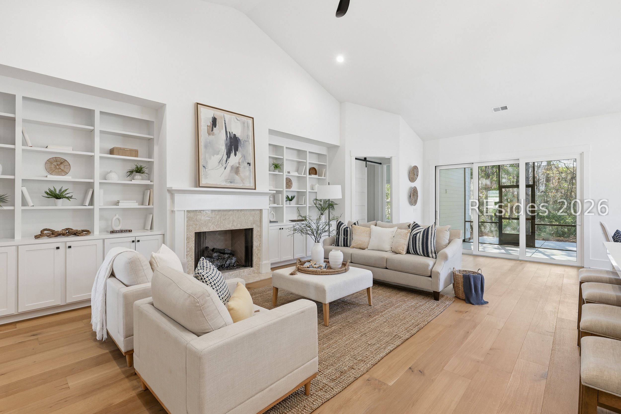 202 Fording Trace Bluffton, SC 29910 - Photo 6 of 52 Great room with cathedral ceiling!
