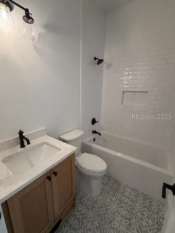 $725,000 | 202 Fording Trace, Bluffton, SC 29910