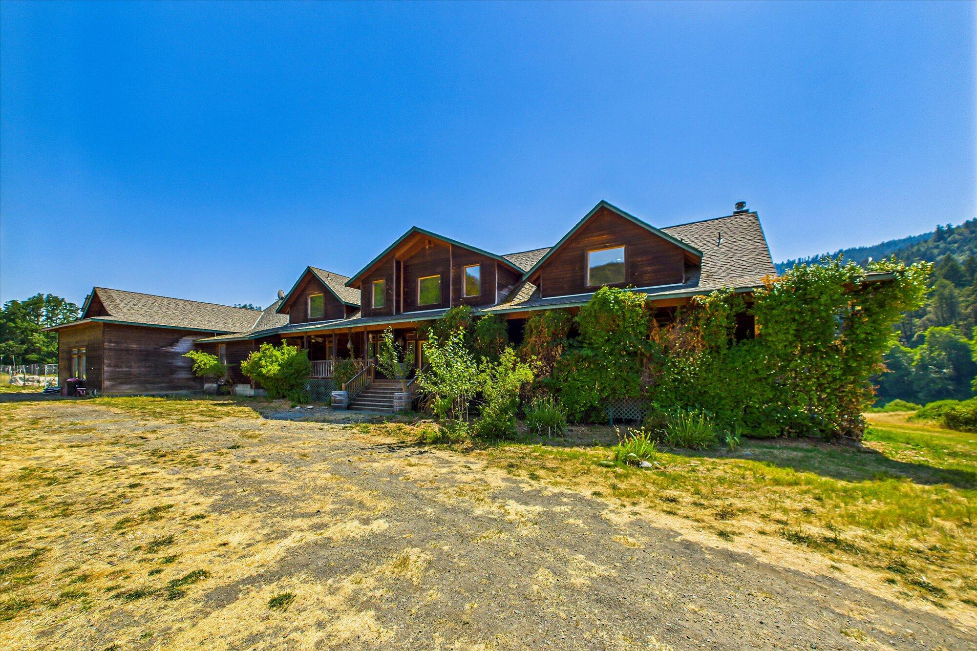 1560 Patterson Road Willow Creek, CA 95573 - Photo 11 of 75