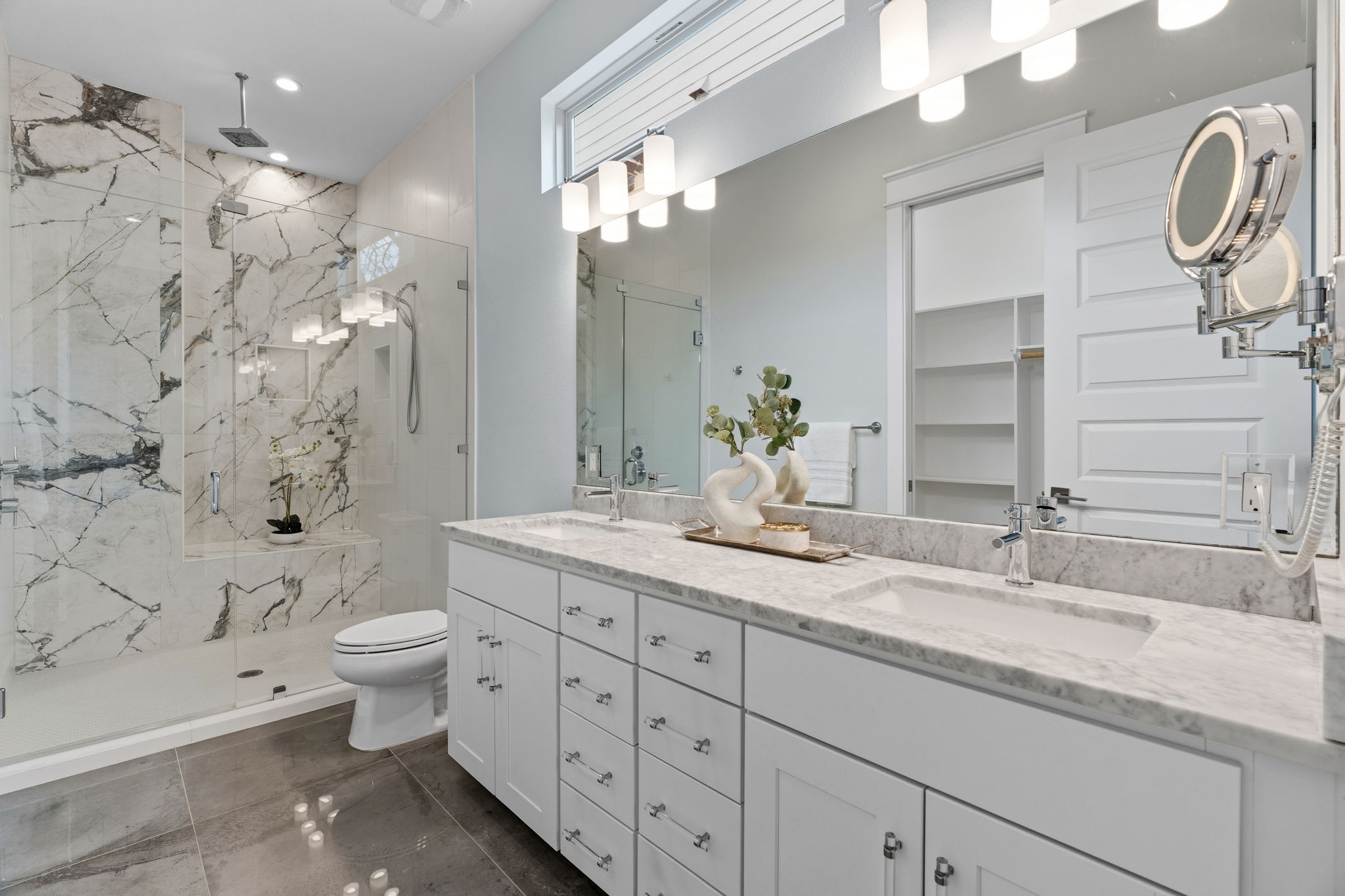 1409 Alegria Road, Unit B Austin, TX 78757 - Photo 20 of 39