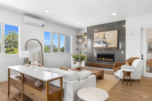 $2,258,000 | 55 East State Street, Unit 302, Eagle, ID 83616