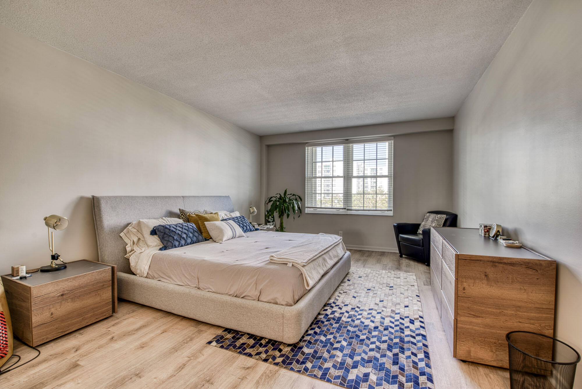 3475 South Ocean Boulevard, Unit 210 Palm Beach, FL 33480 - Photo 13 of 21 _IMG6995_HDR