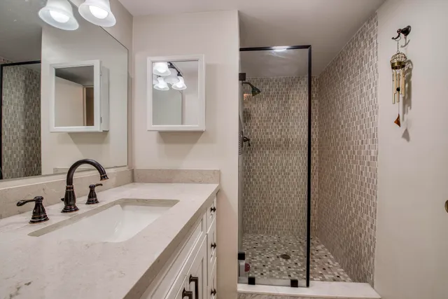 $494,980 | 3475 South Ocean Boulevard, Unit 210, Palm Beach, FL 33480