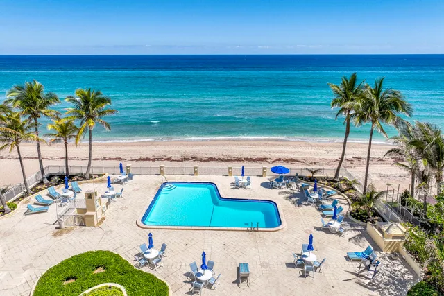 $494,980 | 3475 South Ocean Boulevard, Unit 210, Palm Beach, FL 33480