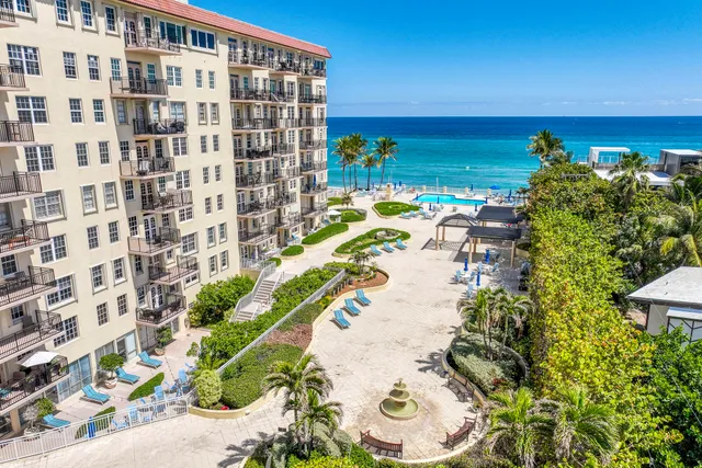 $494,980 | 3475 South Ocean Boulevard, Unit 210, Palm Beach, FL 33480