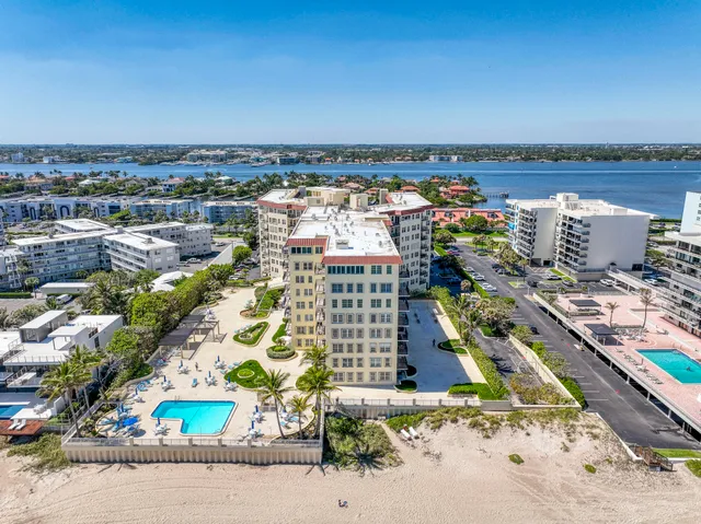 $494,980 | 3475 South Ocean Boulevard, Unit 210, Palm Beach, FL 33480