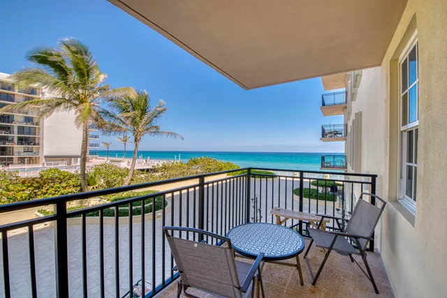 $494,980 | 3475 South Ocean Boulevard, Unit 210, Palm Beach, FL 33480