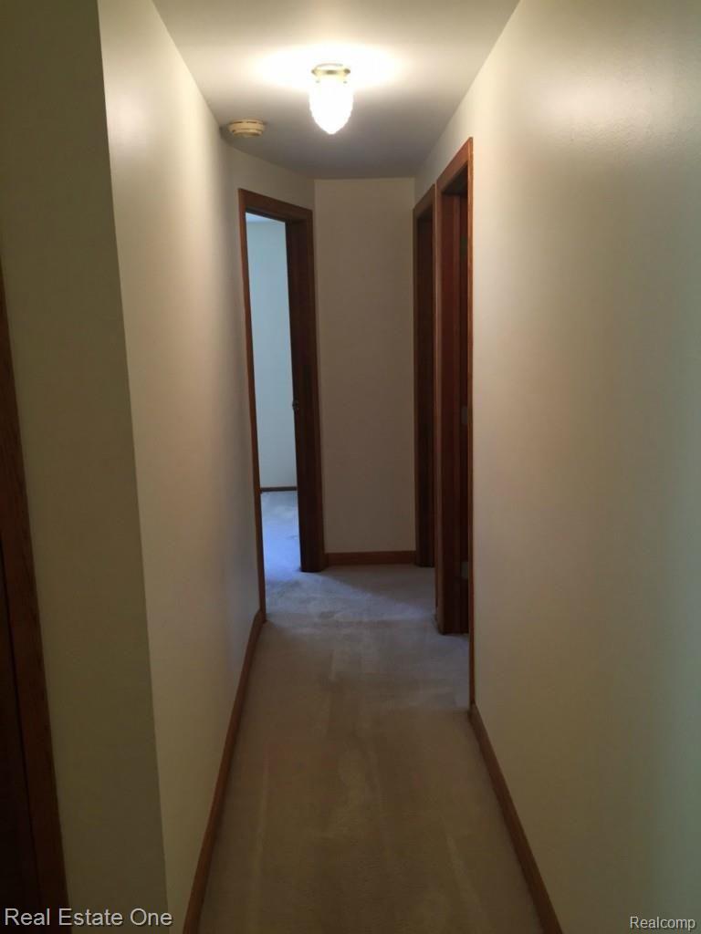 28029 West Nine Mile Road Farmington, MI 48336 - Photo 10 of 36 IMG_1644.jpg