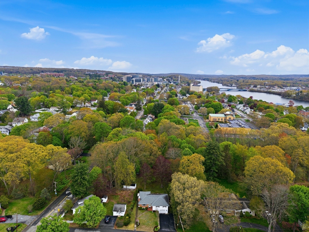 1 Ayrshire Road Worcester, MA 01604 - Photo 35 of 41