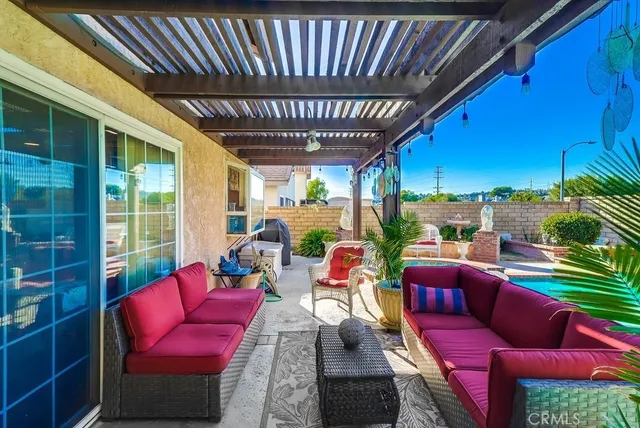 $849,000 | 21045 Susan Carole Drive, Saugus, CA 91350