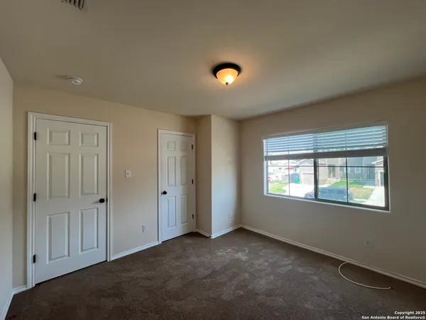 $1,395 | 8711 Azul Sky Court, Converse, TX 78109