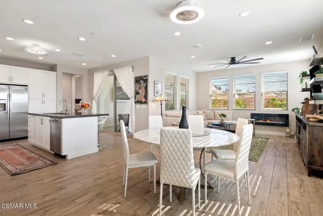 $1,199,900 | 2400 Conroy Avenue, Camarillo, CA 93012