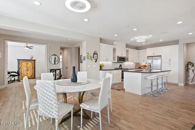 $1,199,900 | 2400 Conroy Avenue, Camarillo, CA 93012