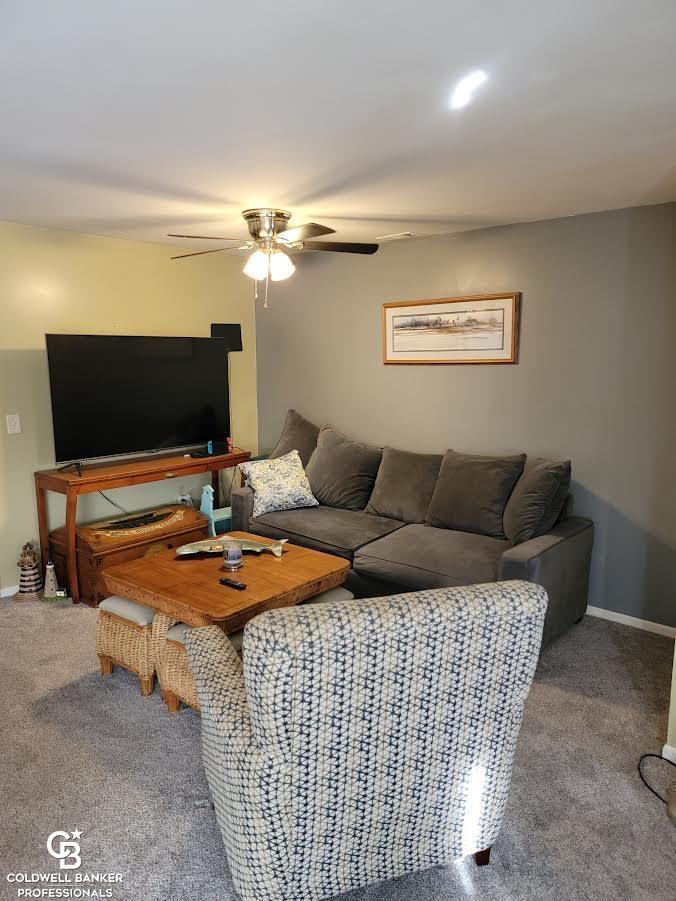 33560 Utica Road Fraser, MI 48026 - Photo 3 of 14 50100370-2.JPG
