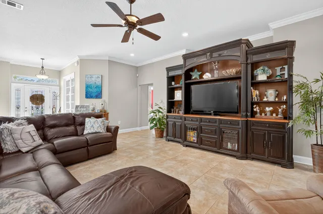 $725,000 | 3005 P.G.A Boulevard, Navarre, FL 32566