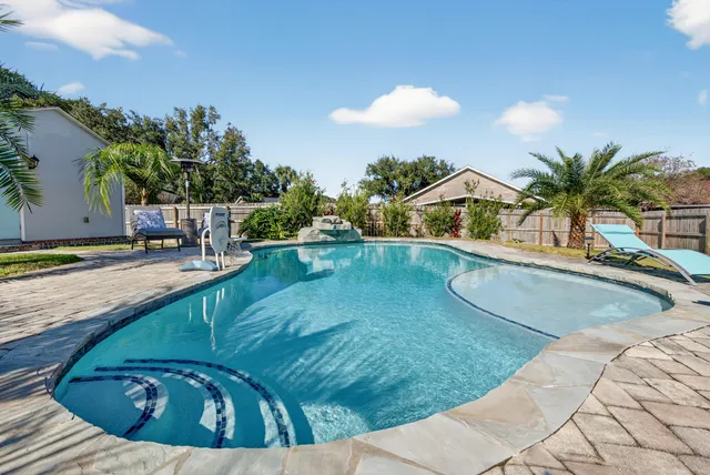 $725,000 | 3005 P.G.A Boulevard, Navarre, FL 32566