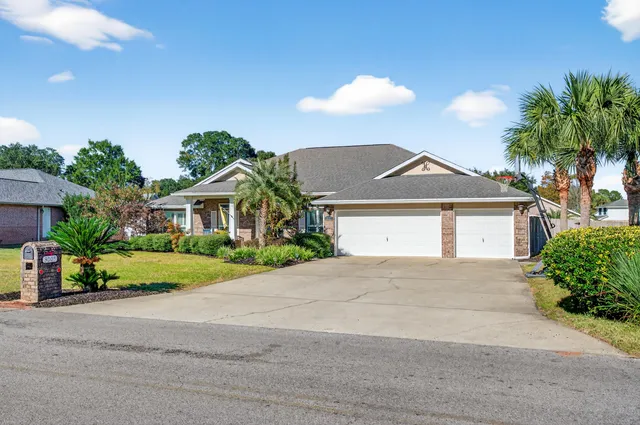 $725,000 | 3005 P.G.A Boulevard, Navarre, FL 32566