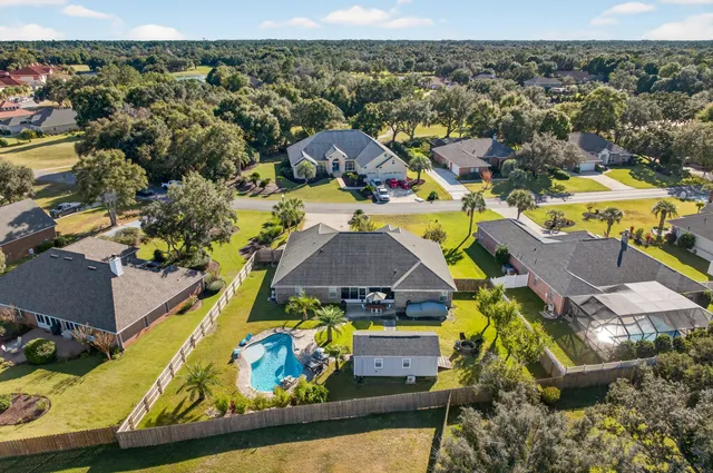 $725,000 | 3005 P.G.A Boulevard, Navarre, FL 32566