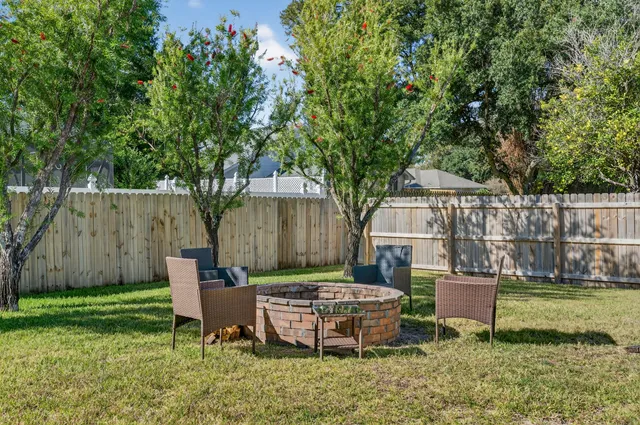 $725,000 | 3005 P.G.A Boulevard, Navarre, FL 32566