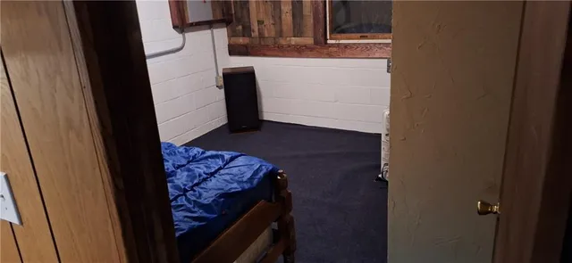 a view of walk in closet