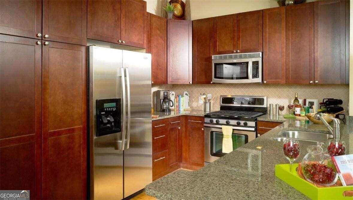 3645 Habersham Road Northeast, Unit 403 Atlanta, GA 30305 - Photo 2 of 15