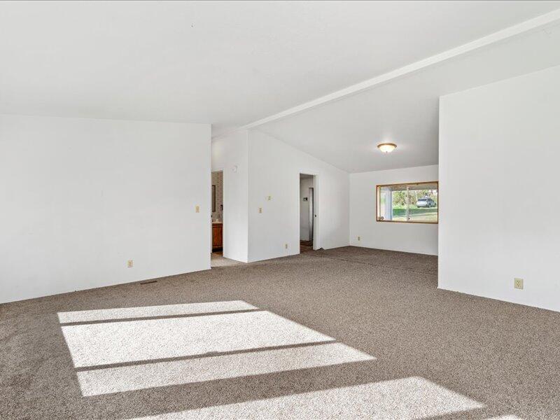 135 Clough Road Loleta, CA 95551 - Photo 17 of 33