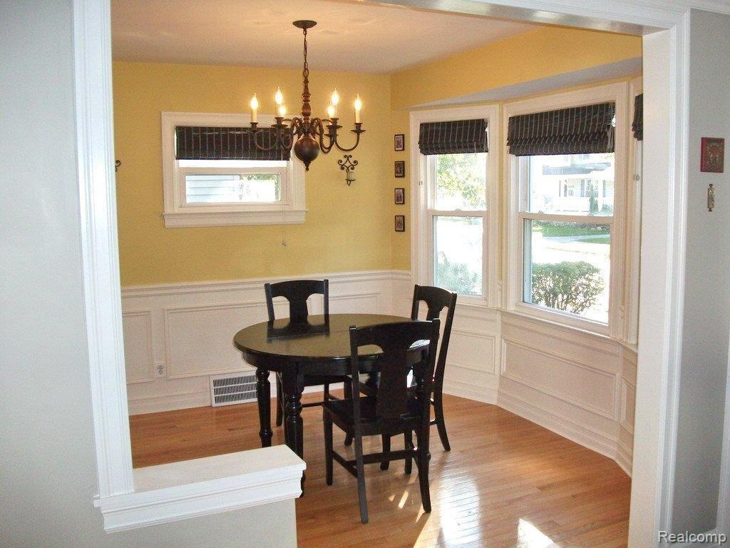 1296 Columbia Road Berkley, MI 48072 - Photo 4 of 14 Dining Room