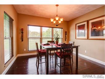 831 Ridge Road Waterloo, IL 62298 - Photo 10 of 24