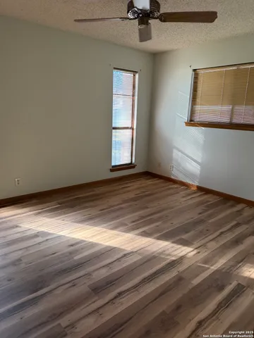 $2,100 | 13311 Barnsbury Square, San Antonio, TX 78232