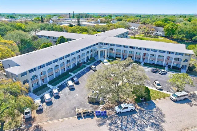 a large building with outdoor space