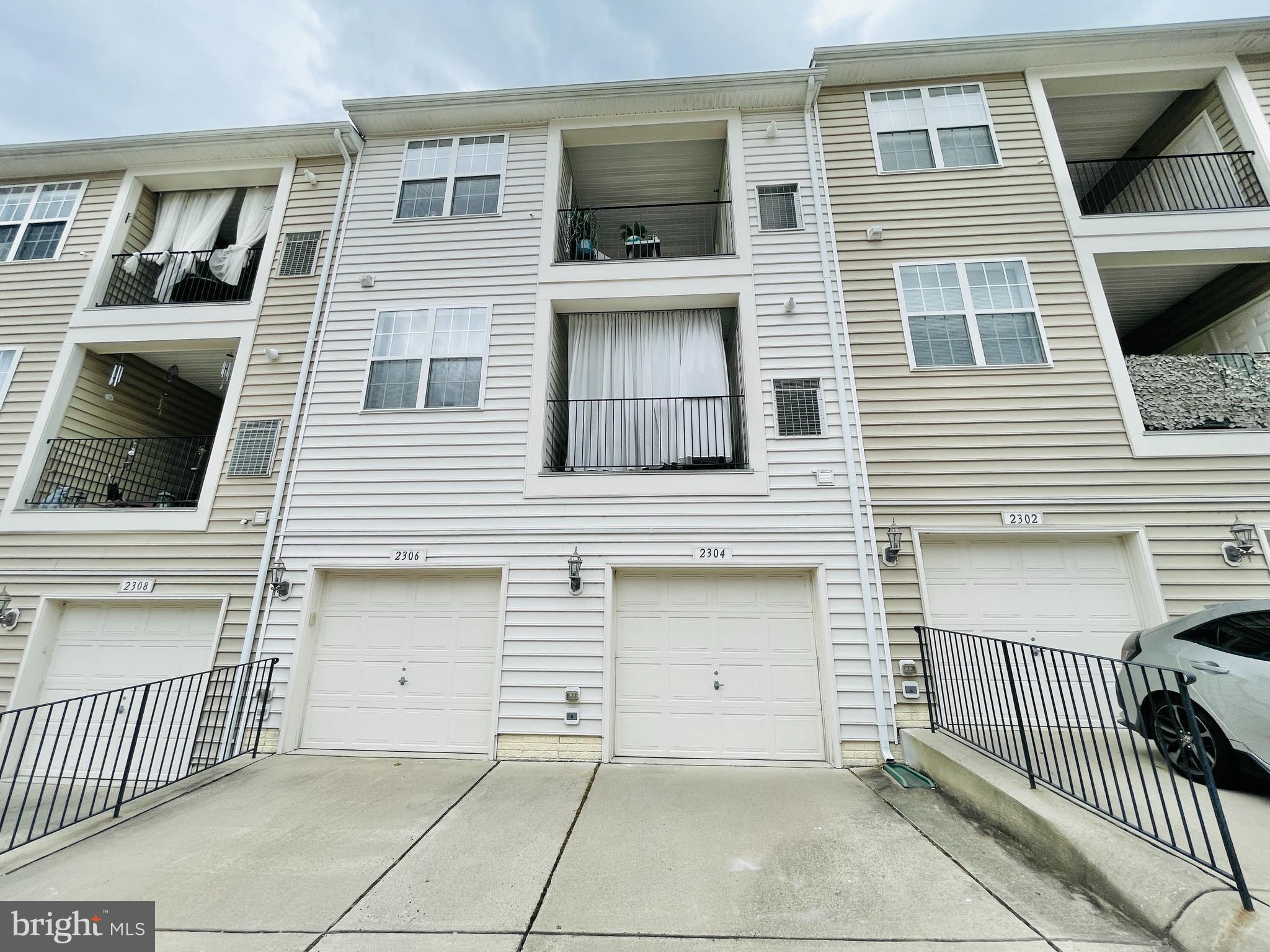 2304 Margraf Circle Woodbridge, VA 22191 - Photo 2 of 27 a view of house and front door