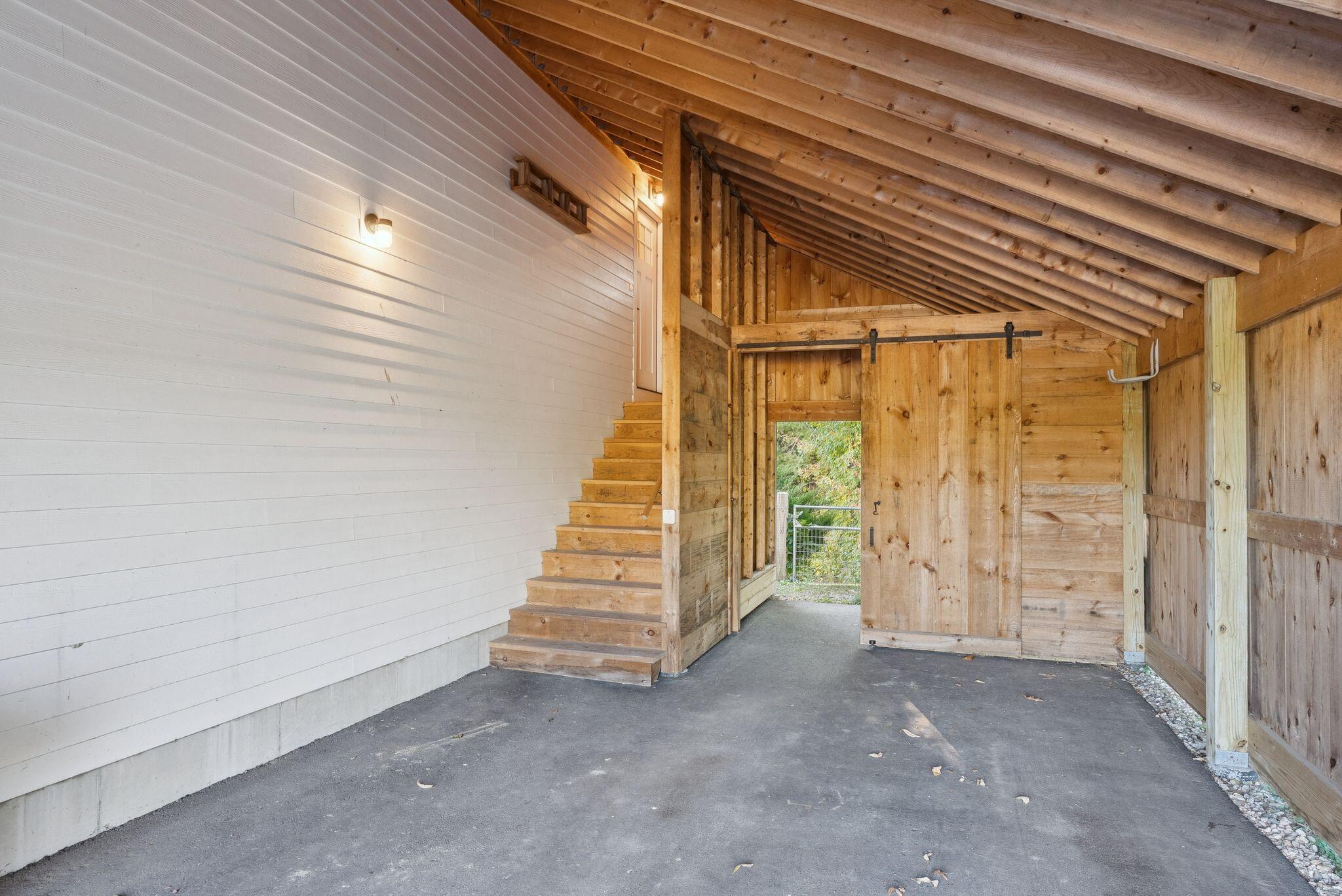 11 Orchard Hill Road Freeport, ME 04032 - Photo 65 of 96 Garage Entry