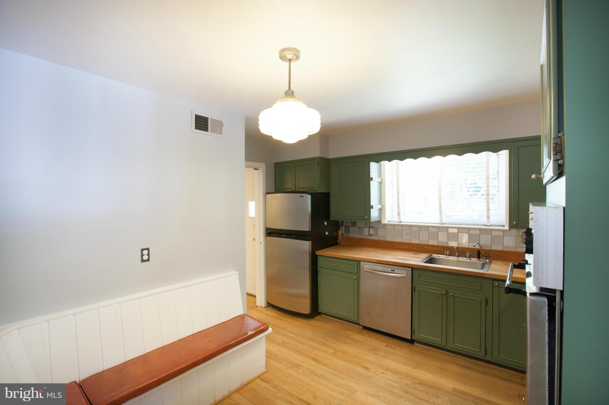 1209 Ballard Street Silver Spring, MD 20910 - Photo 10 of 29 Kitchen