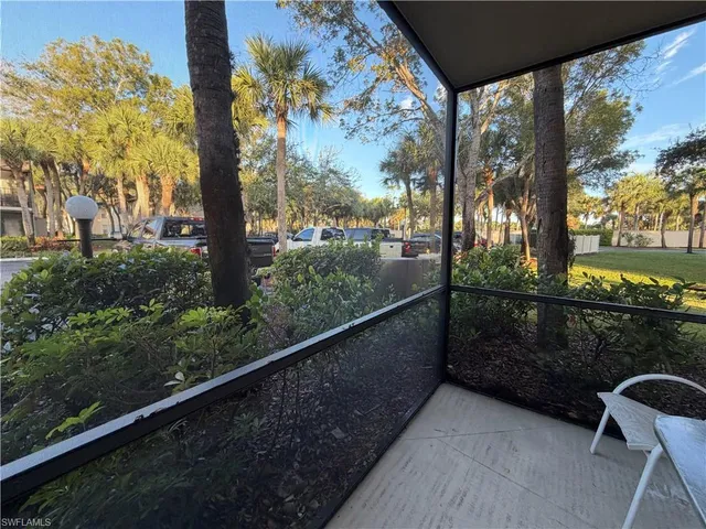 $1,800 | 4210 Looking Glass Lane, Unit 4215, Naples, FL 34112