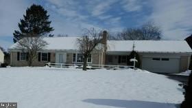 43 Greenfield Road Lancaster, PA 17602 - Photo 1 of 1 Gallery Image 1
