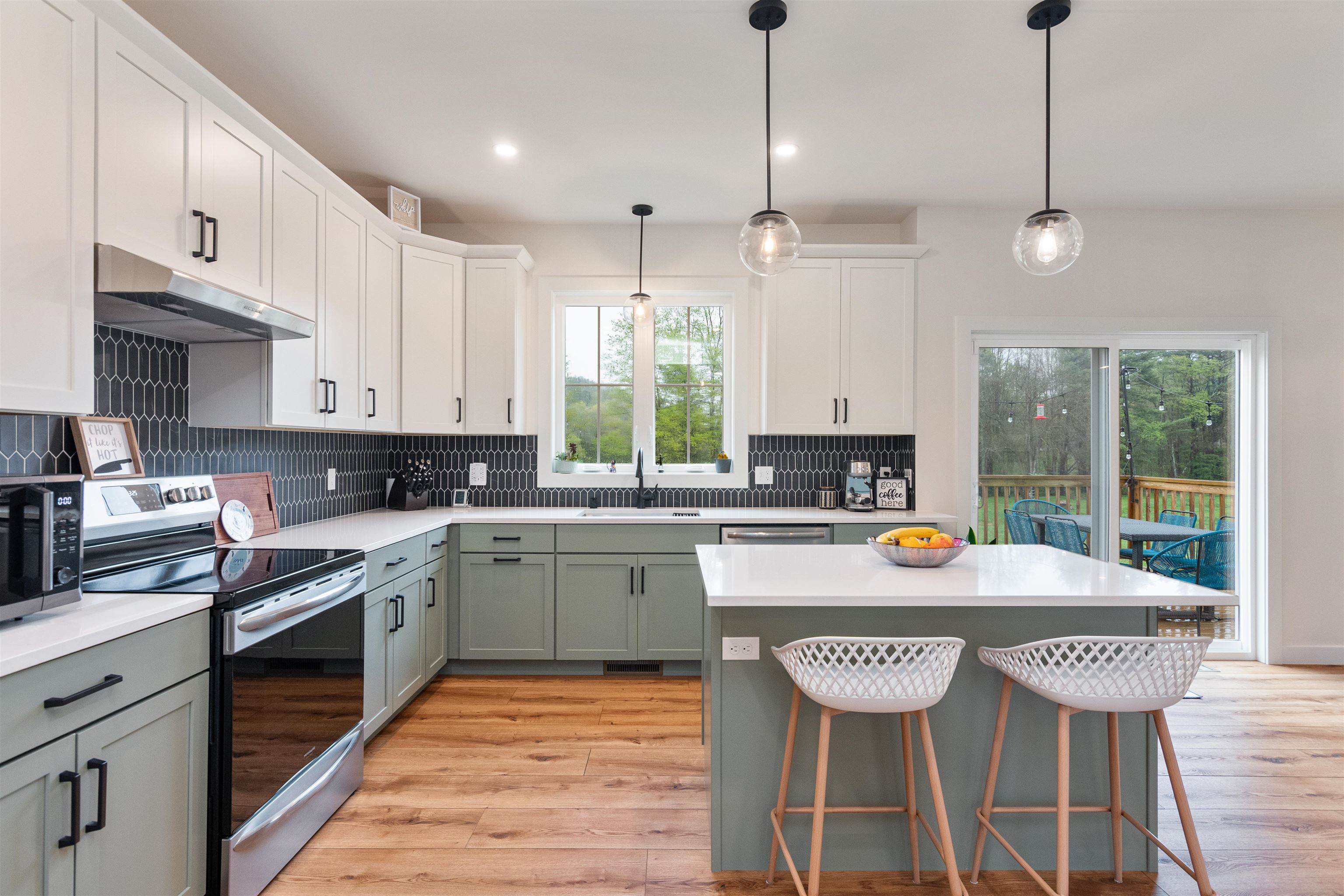 122 Whitetail Path St. George, VT 05495 - Photo 3 of 60