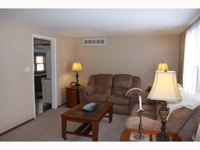 11354 Reussner Road Southwest Pataskala, OH 43062 - Photo 4 of 18 Gallery Image 4