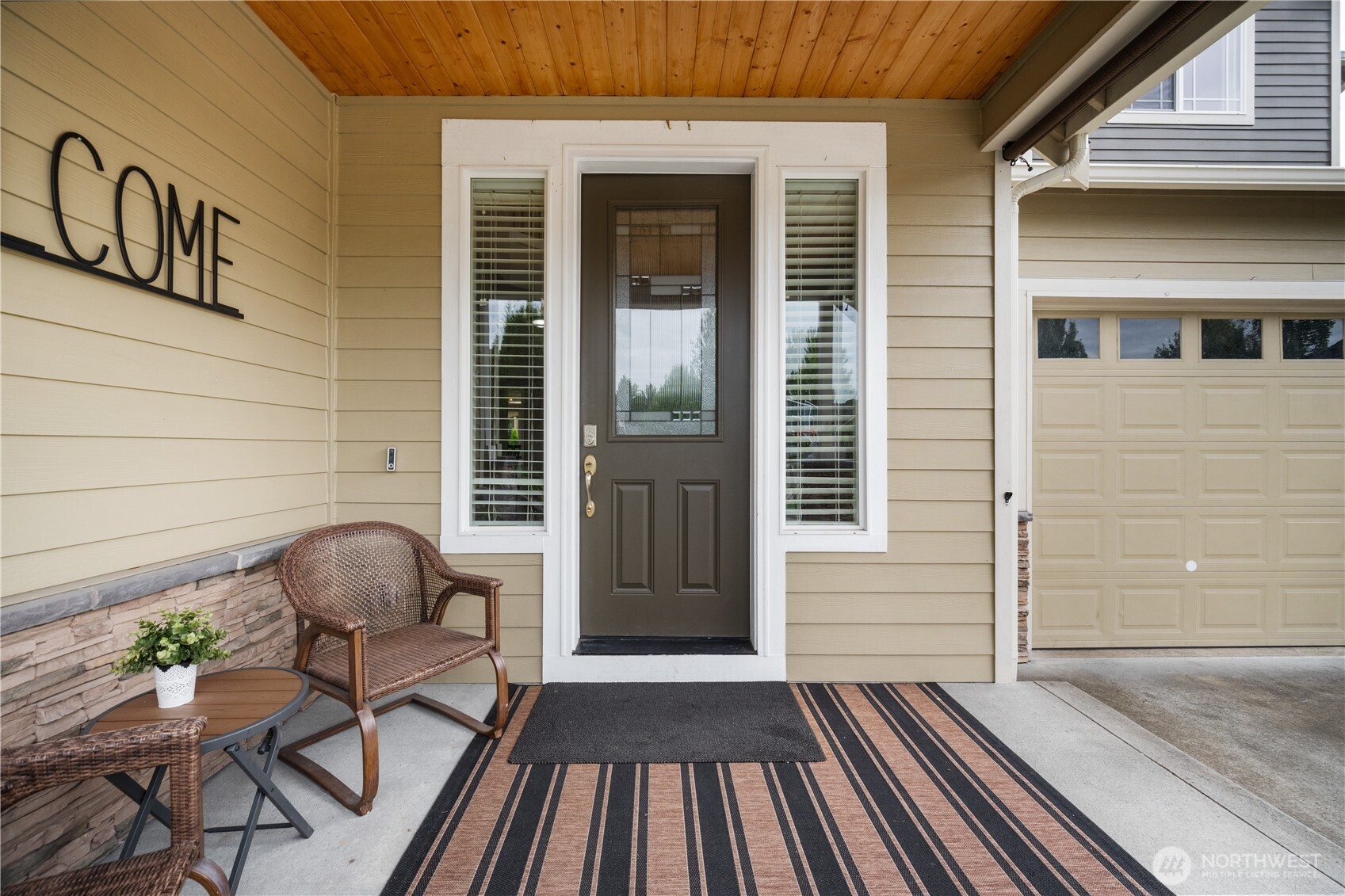 14919 Benton Loop Sumner, WA 98390 - Photo 3 of 36 Gallery Image 3